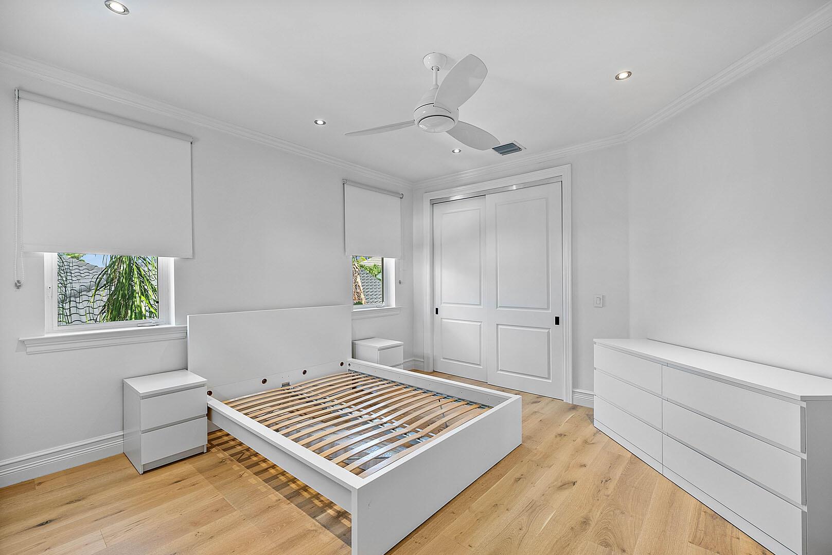 ROYAL PALM YACHT & COUNTR - Residential