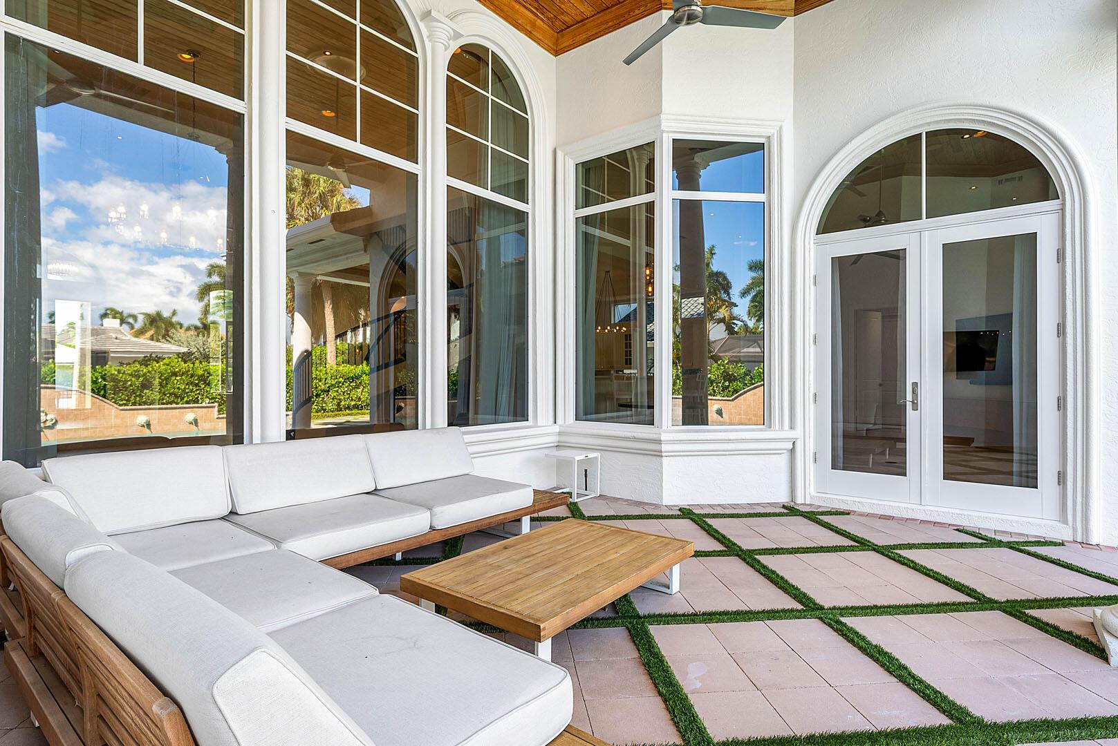 ROYAL PALM YACHT & COUNTR - Residential