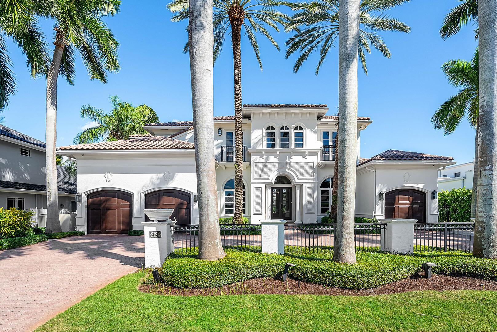 View photos, virtual tours, details... 2124 W Maya Palm Drive