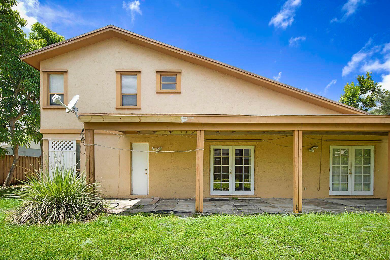 VILLAGES OF HILLSBORO SEC - Residential
