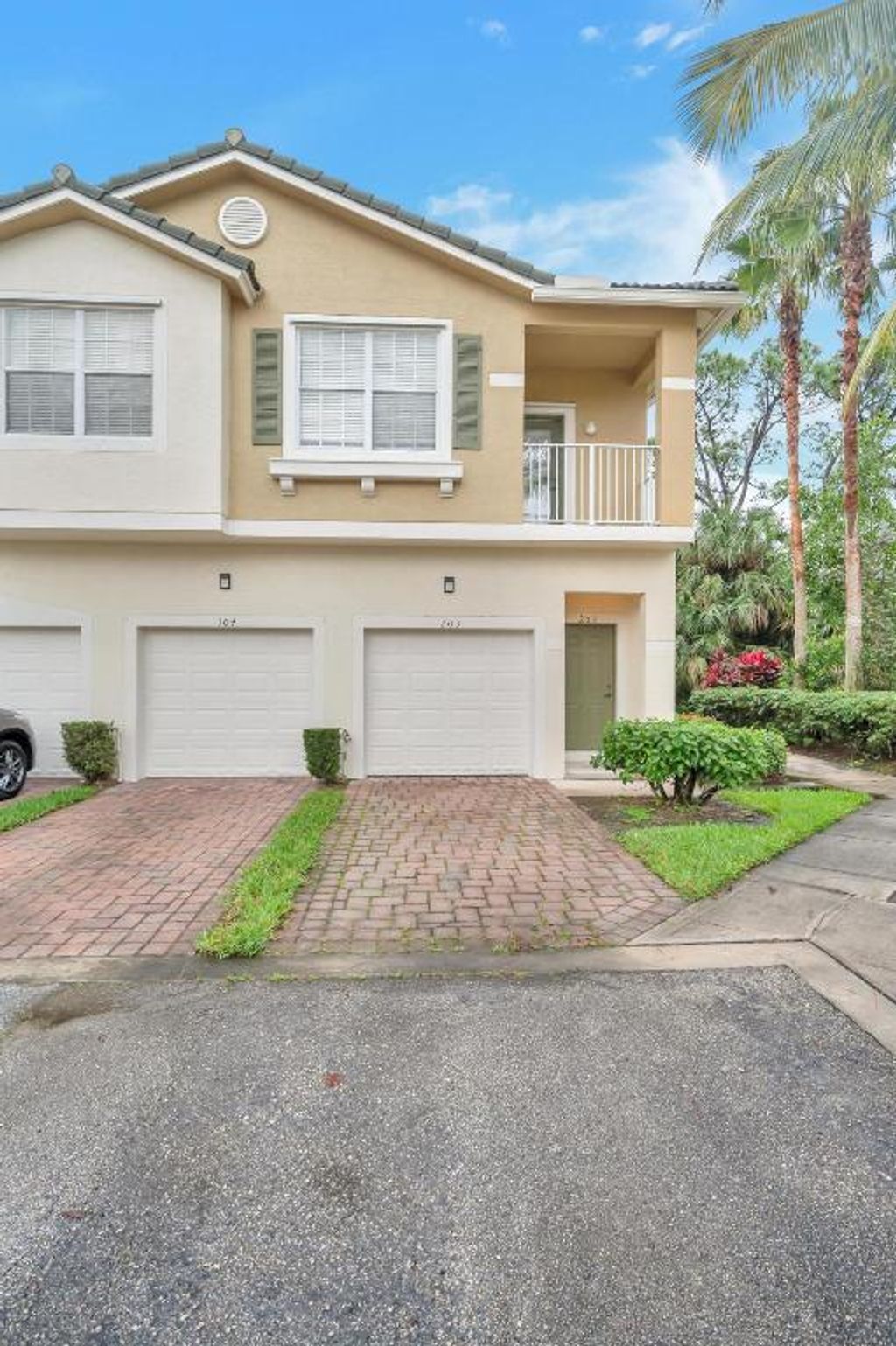 Photo of 1571 SE Wilshire 203 Place #203, Stuart, FL 34994 (MLS # R10941772)