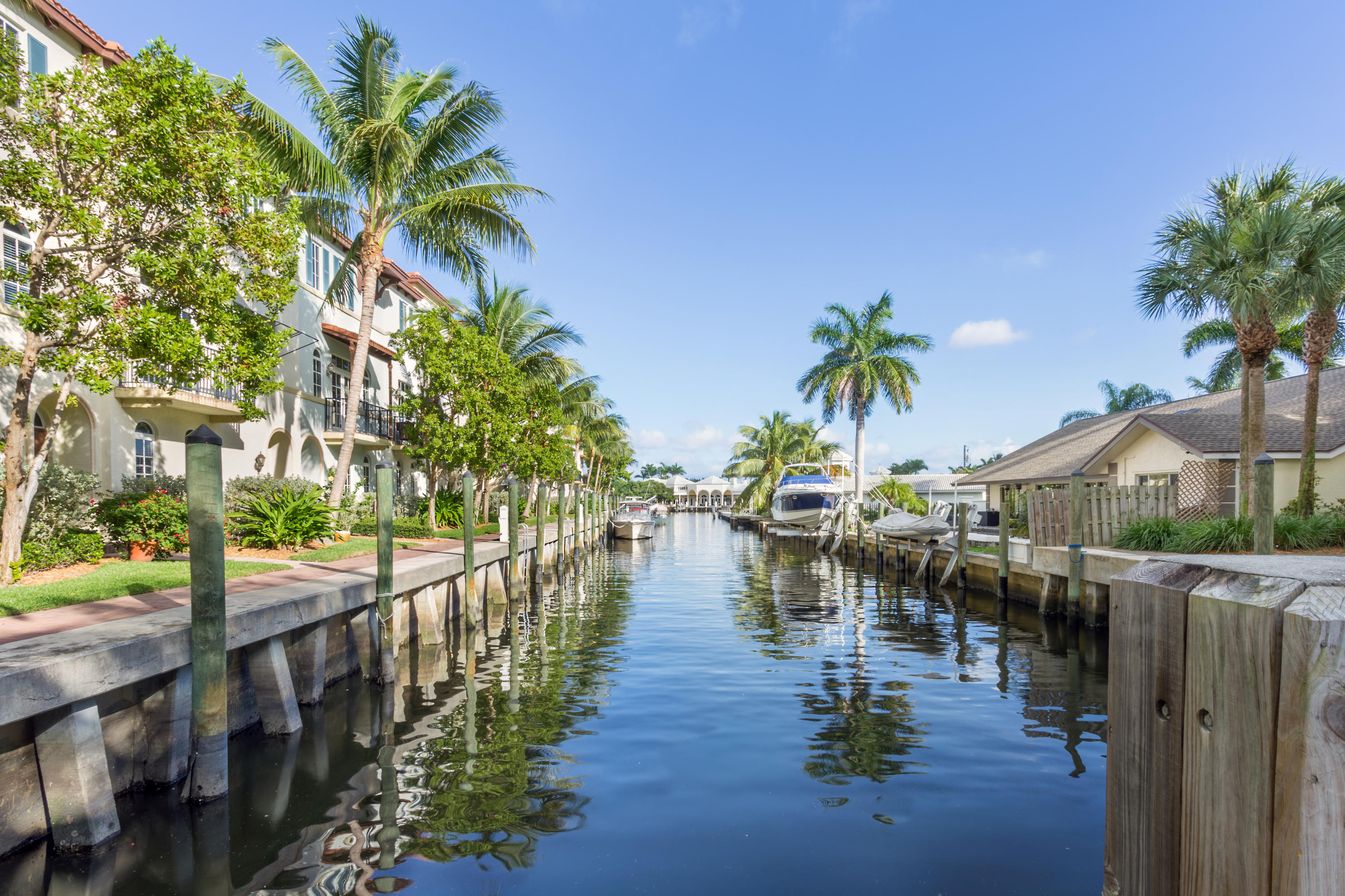 ESTANCIA AT BOYNTON BEACH - Residential