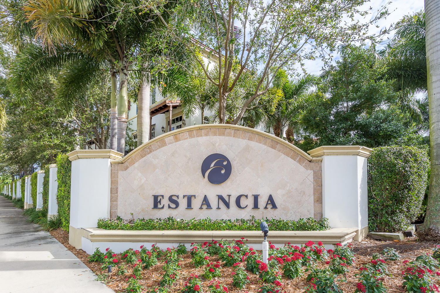 ESTANCIA AT BOYNTON BEACH - Residential