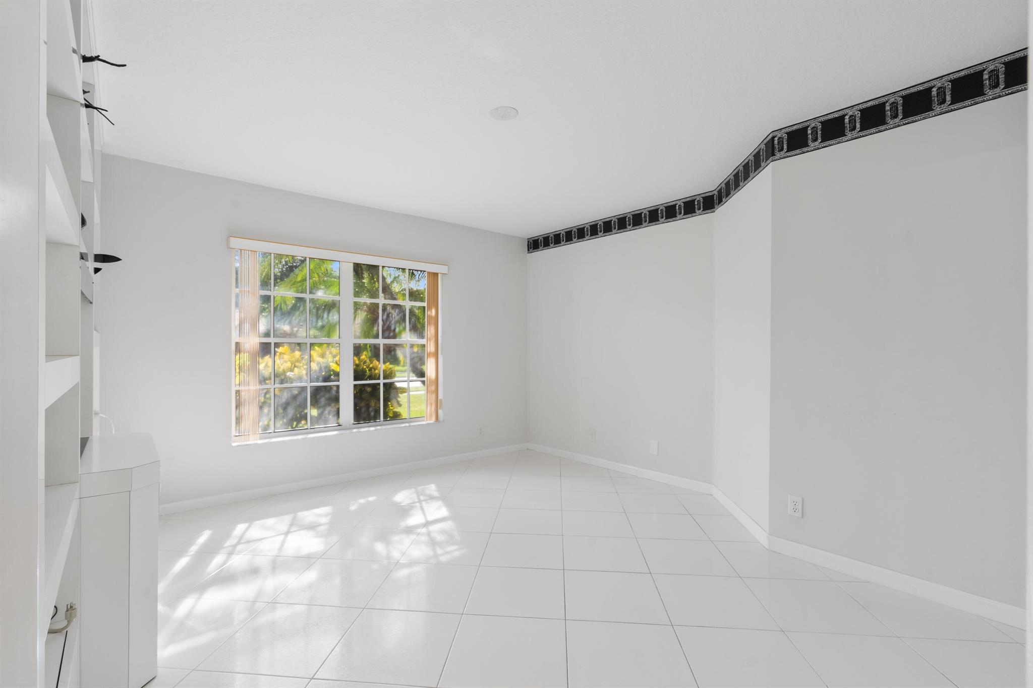 Lakeridge Falls - Residential