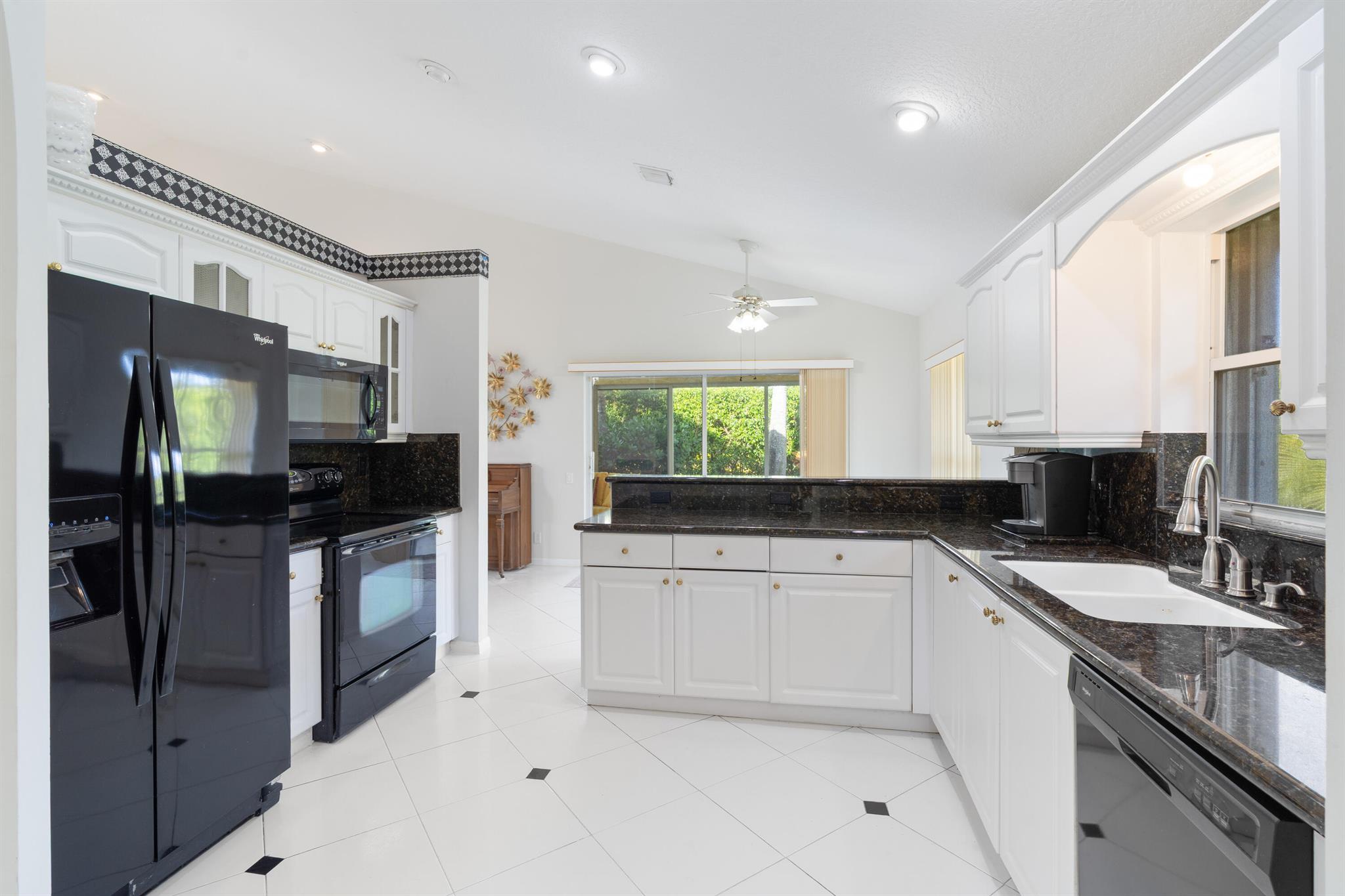 Lakeridge Falls - Residential