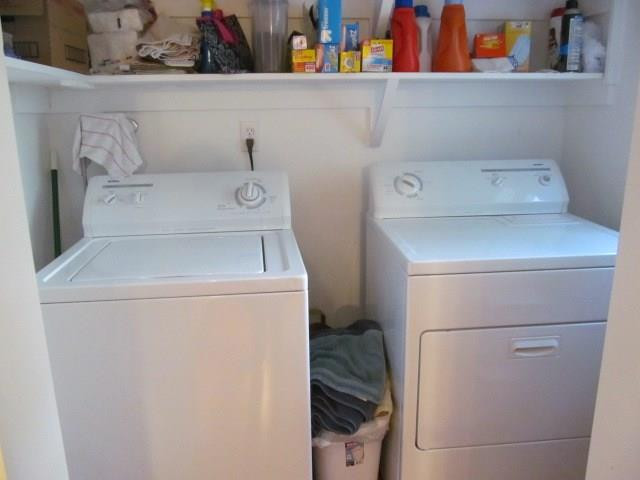 Lighthouse Bay - Residential