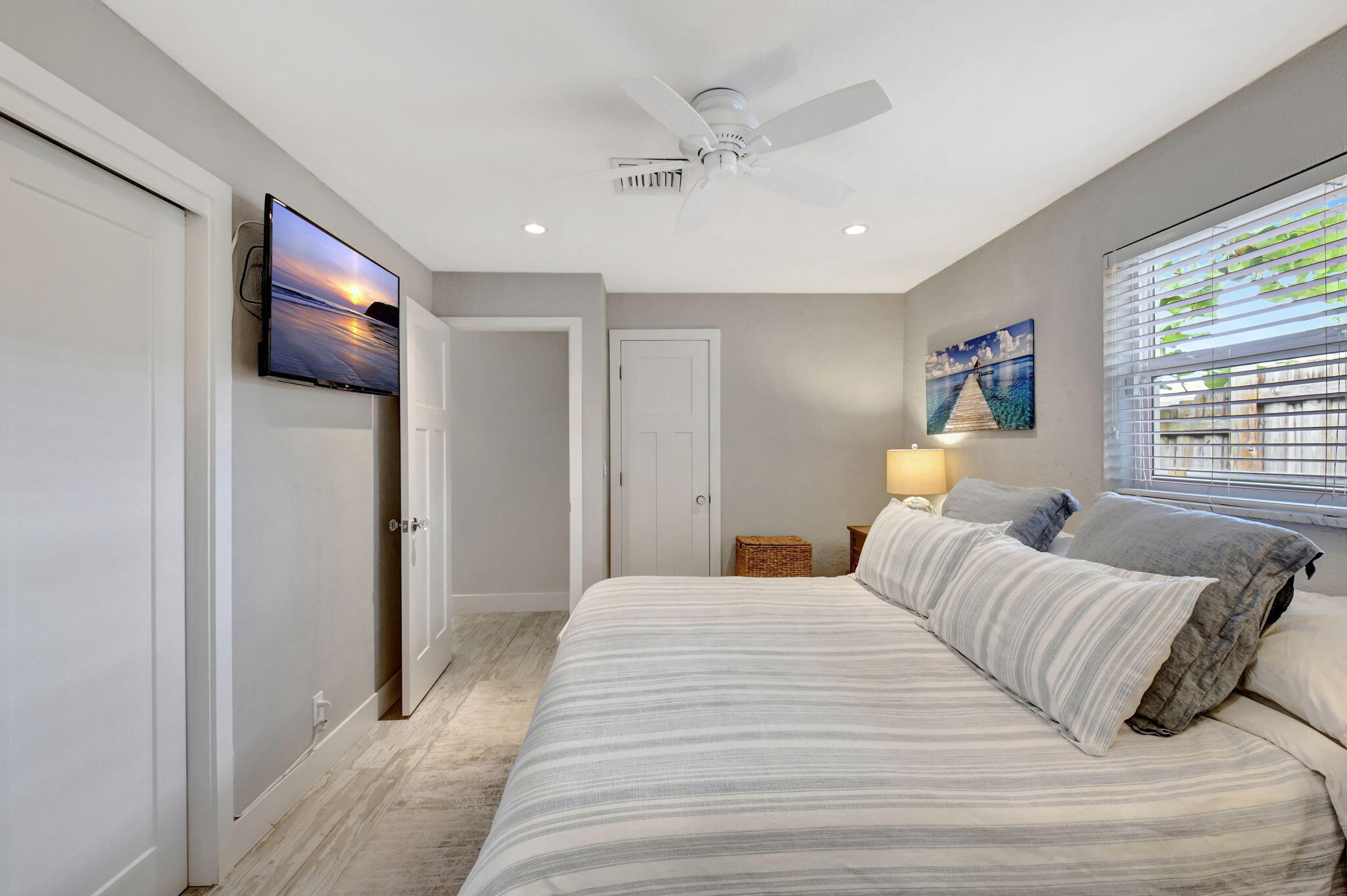 DEL IDA PARK - Residential Lease