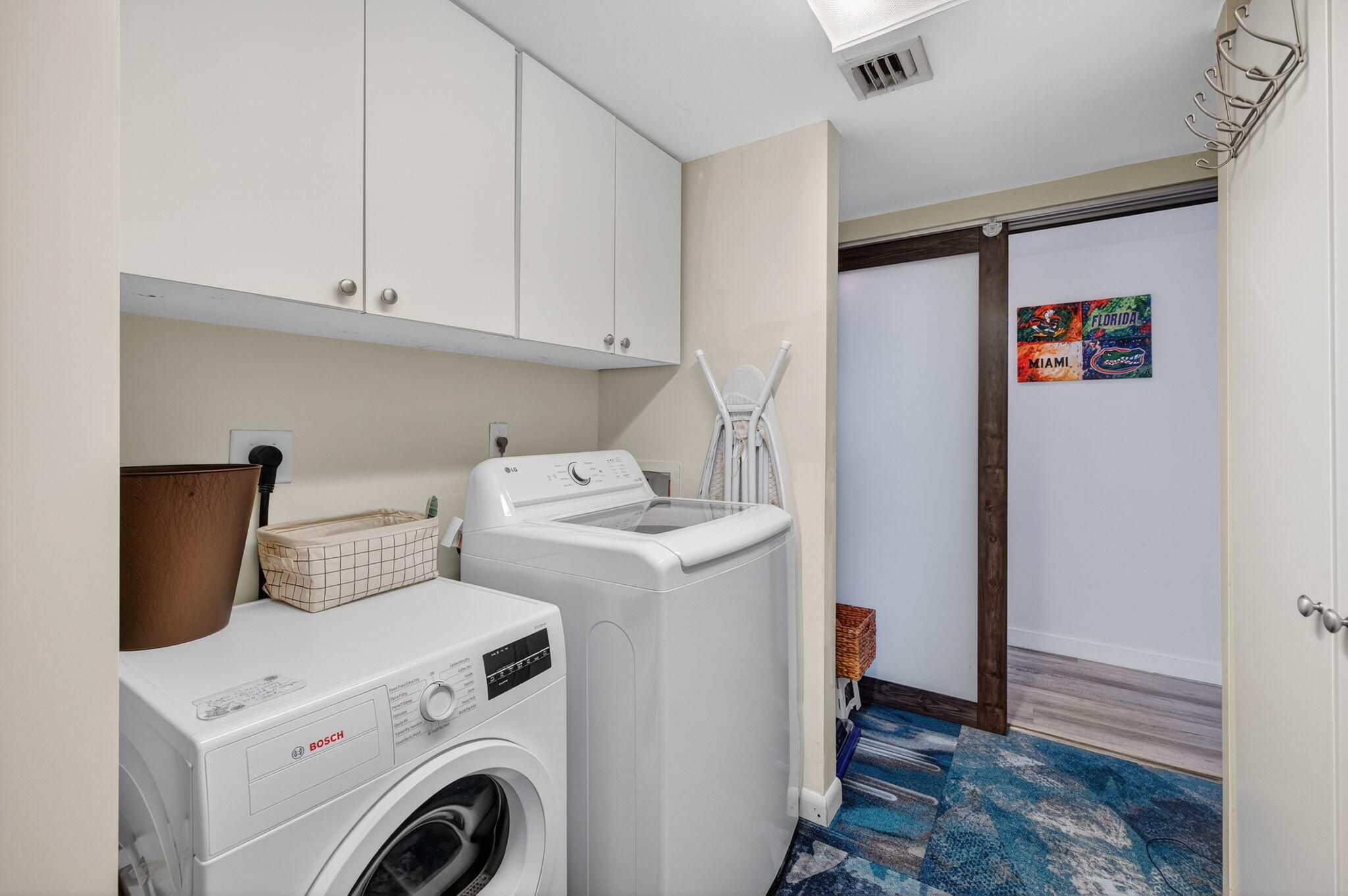 AMERICAS ON THE PARK CONDO - Residential