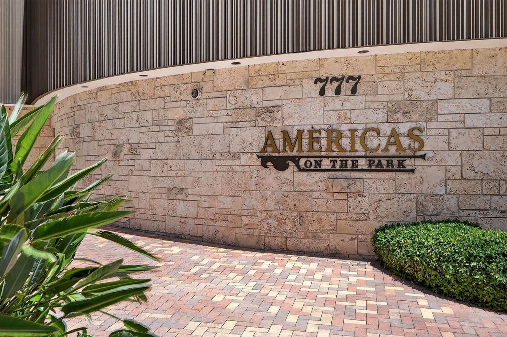 Photo of 777 Bayshore Drive #1003, Fort Lauderdale, FL 33304 (MLS # R11135372)