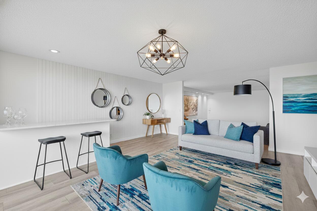 AMERICAS ON THE PARK CONDO - Residential