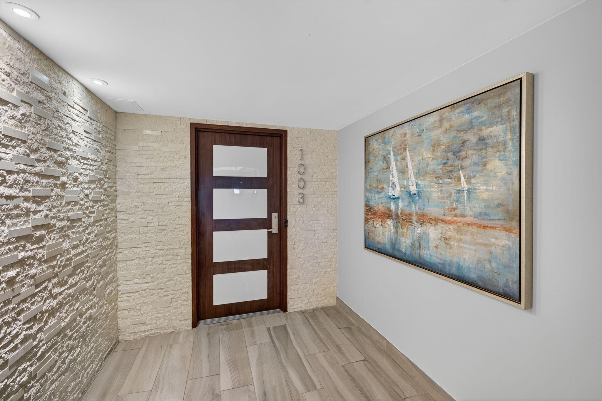 AMERICAS ON THE PARK CONDO - Residential