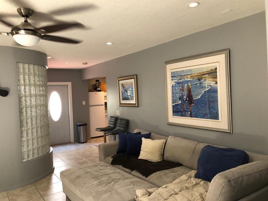 BOCA COVE VILLAS CONDO - Residential Lease