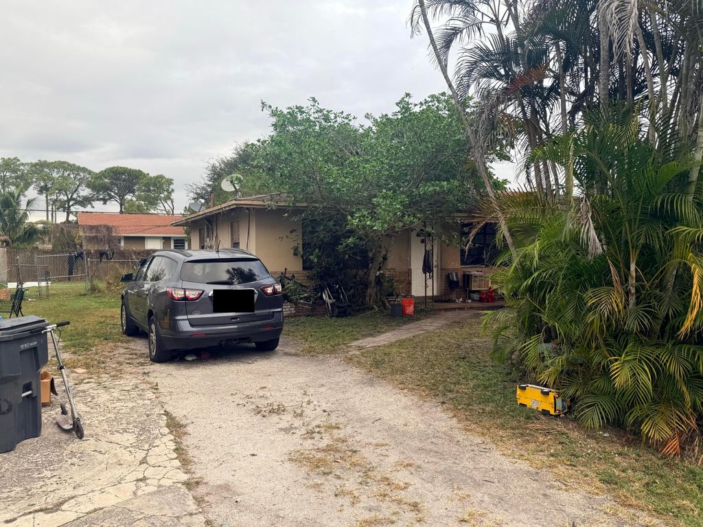 Photo of 4847 Carver Street, Lake Worth, FL 33463 (MLS # R11155603)