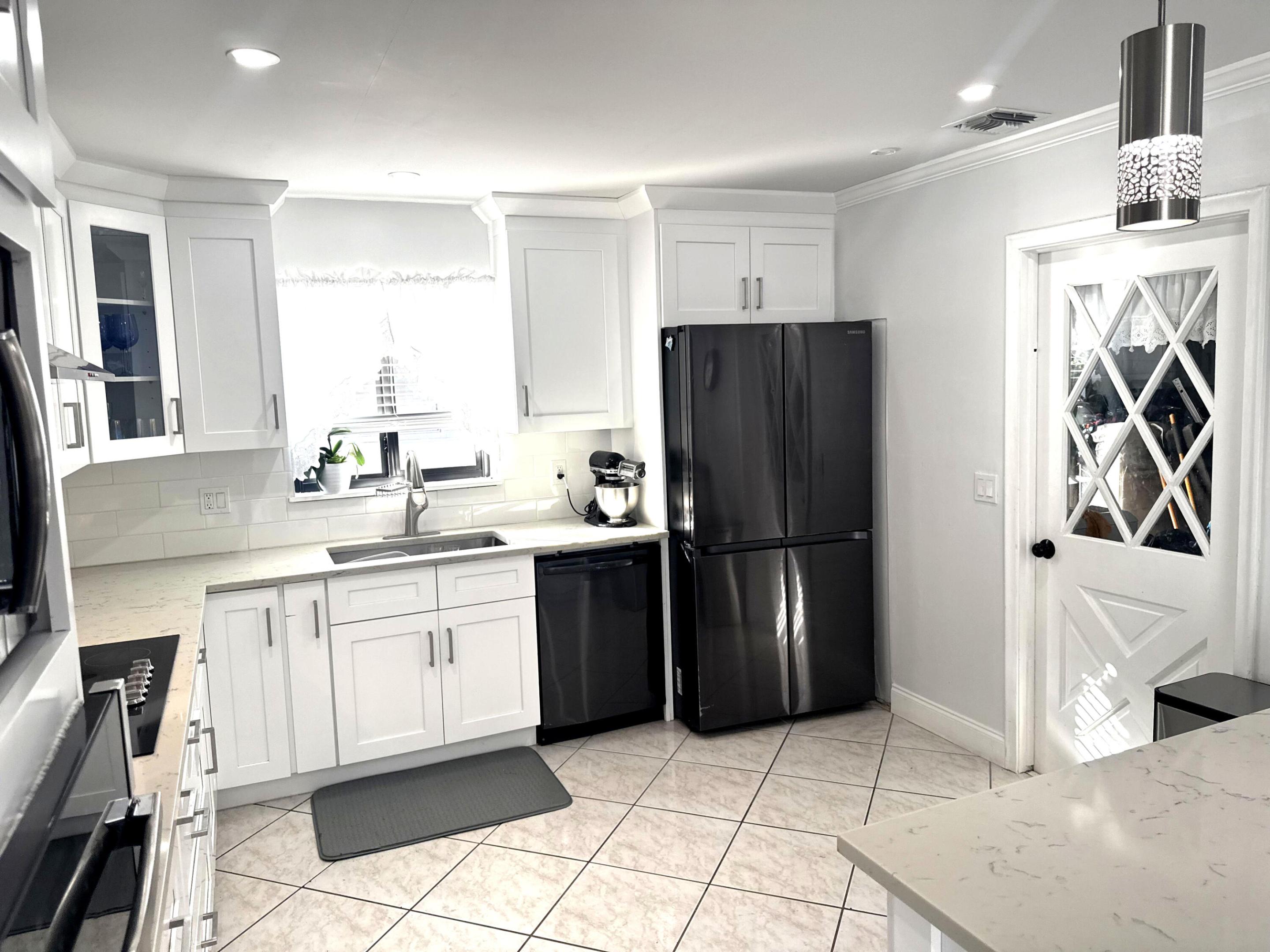 Greenbrier - Residential Income