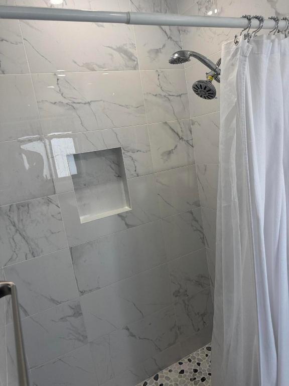 Greenbrier - Residential Income