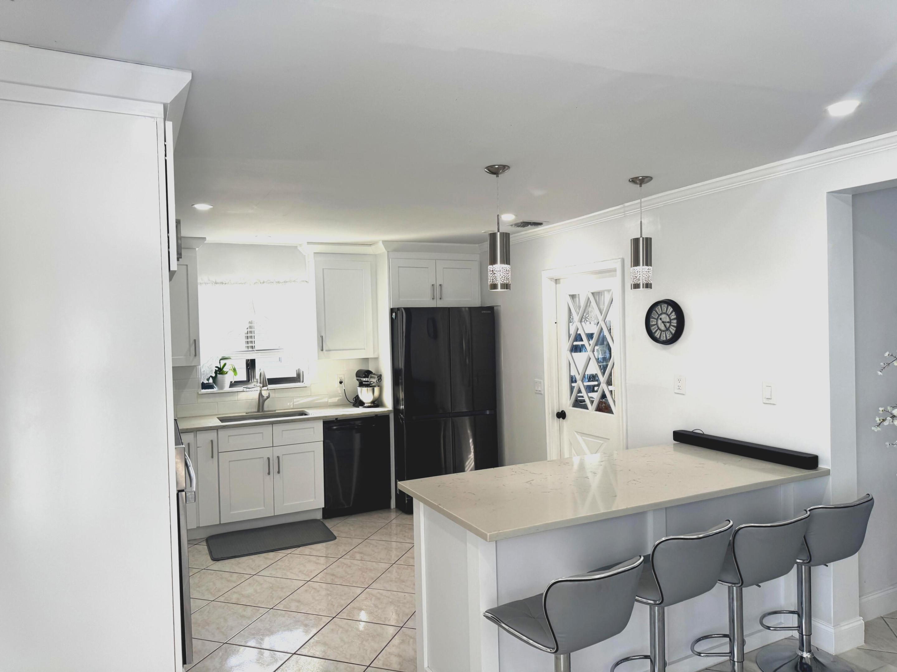 Greenbrier - Residential Income