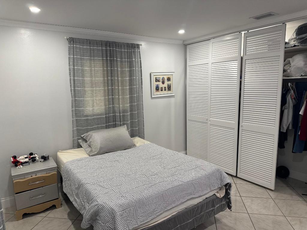 Greenbrier - Residential Income