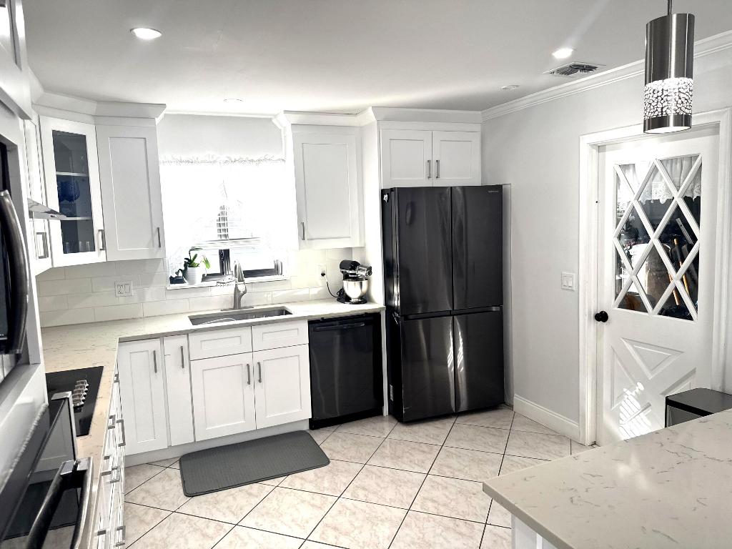 Greenbrier - Residential Income