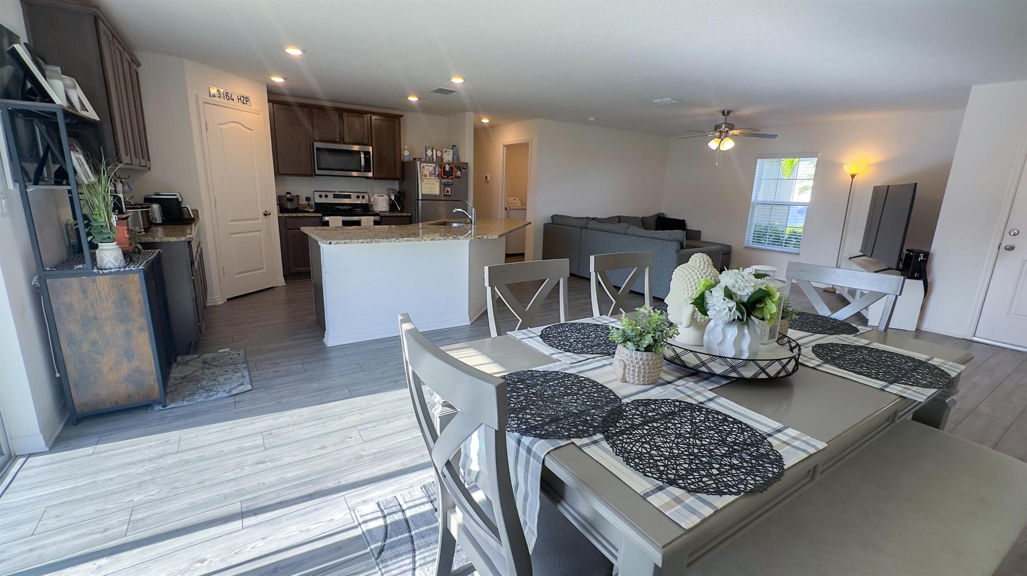 PORT ST LUCIE SECTION 27 - Residential