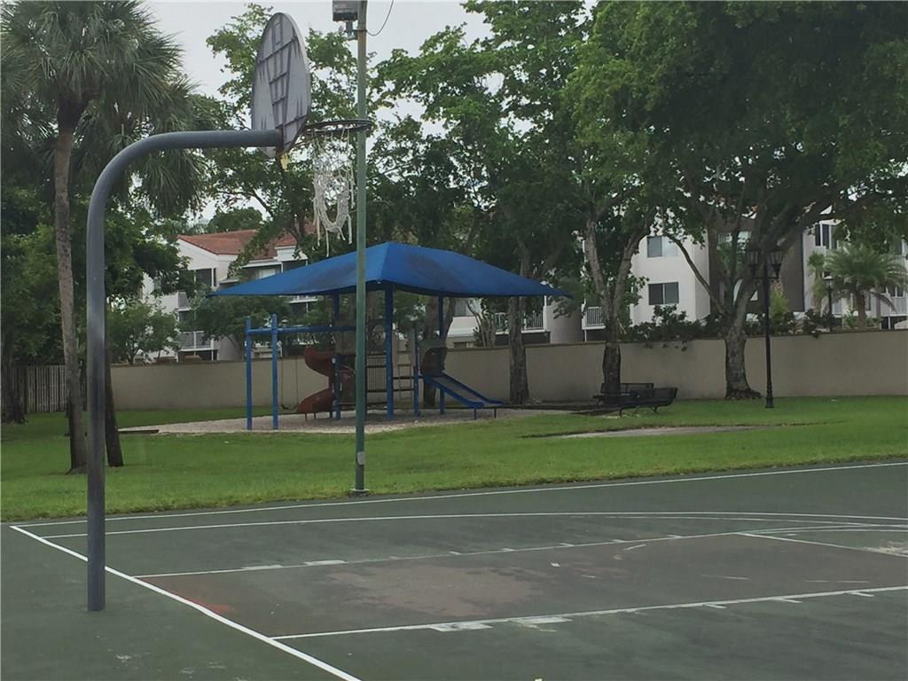 Villa Homes At Moors - Residential Lease