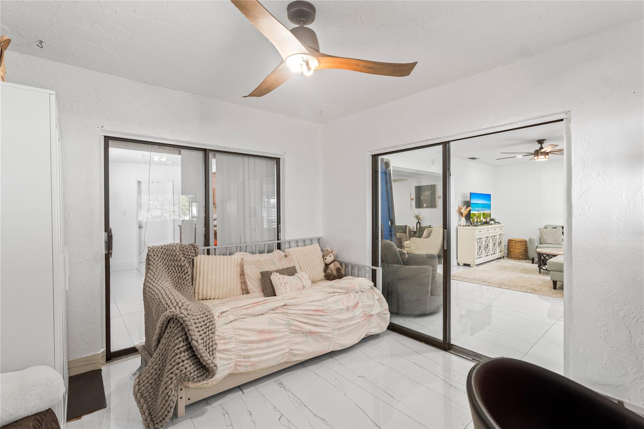 NORTHWOOD - Residential