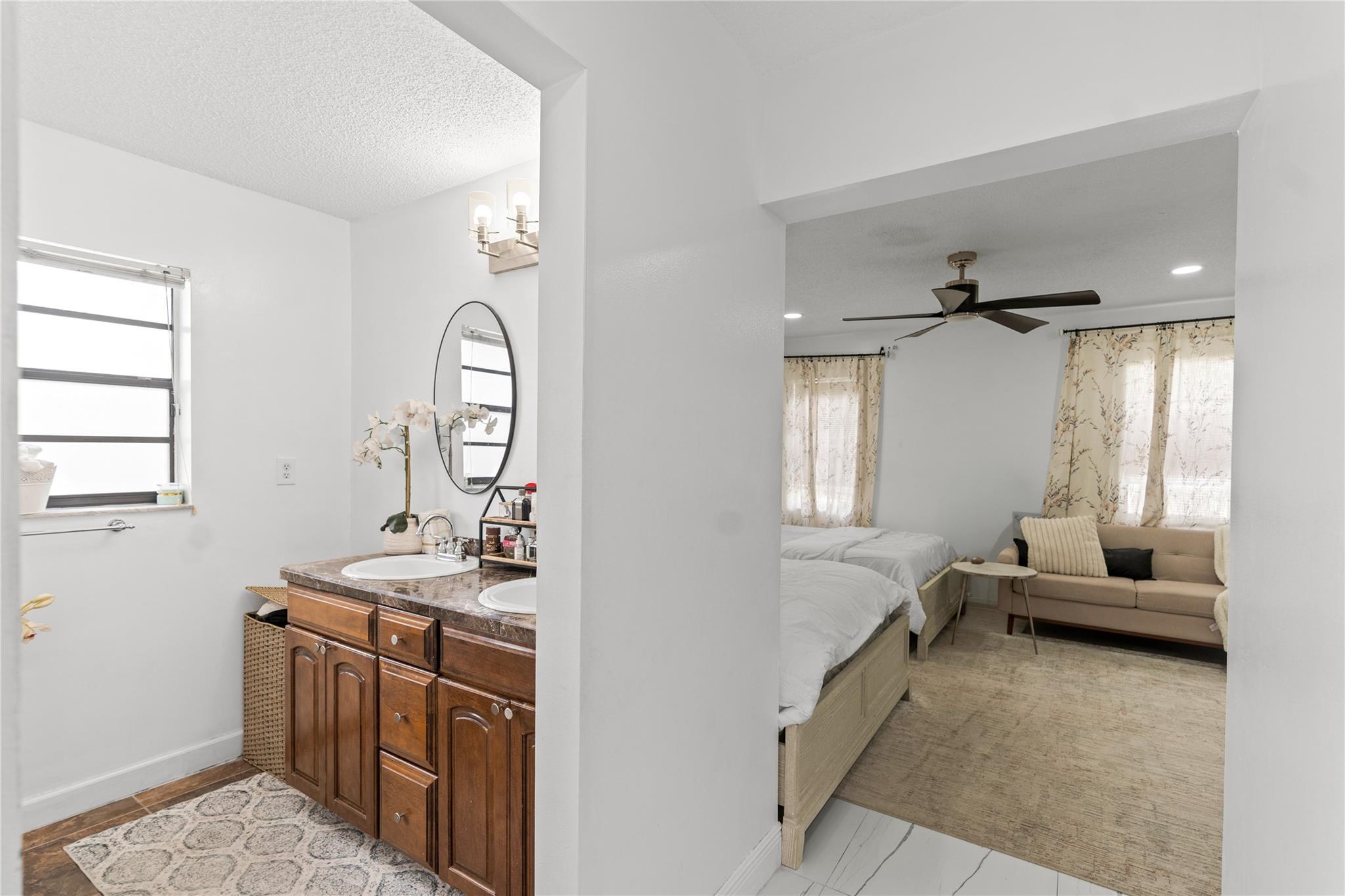NORTHWOOD - Residential