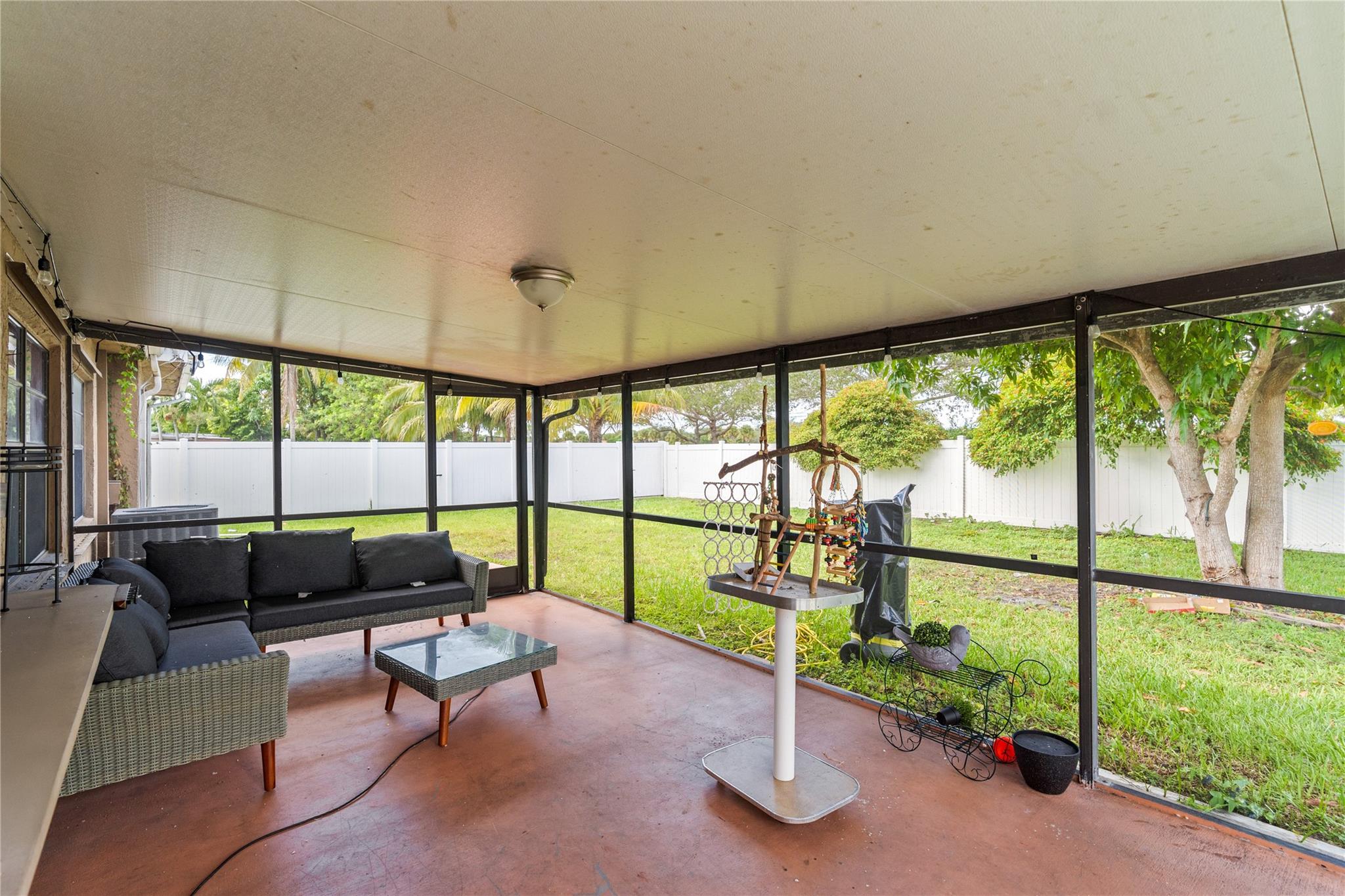 NORTHWOOD - Residential