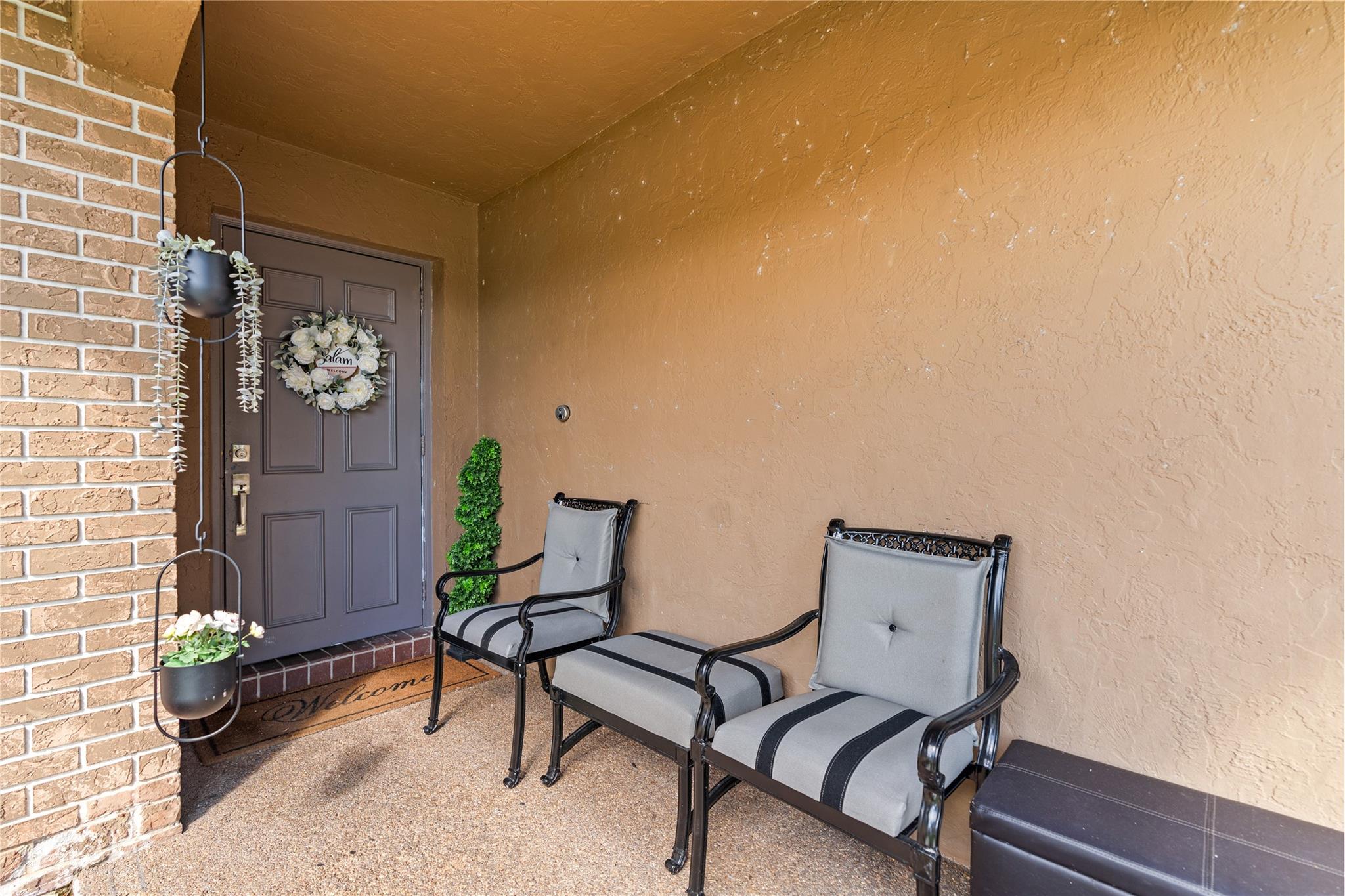 NORTHWOOD - Residential