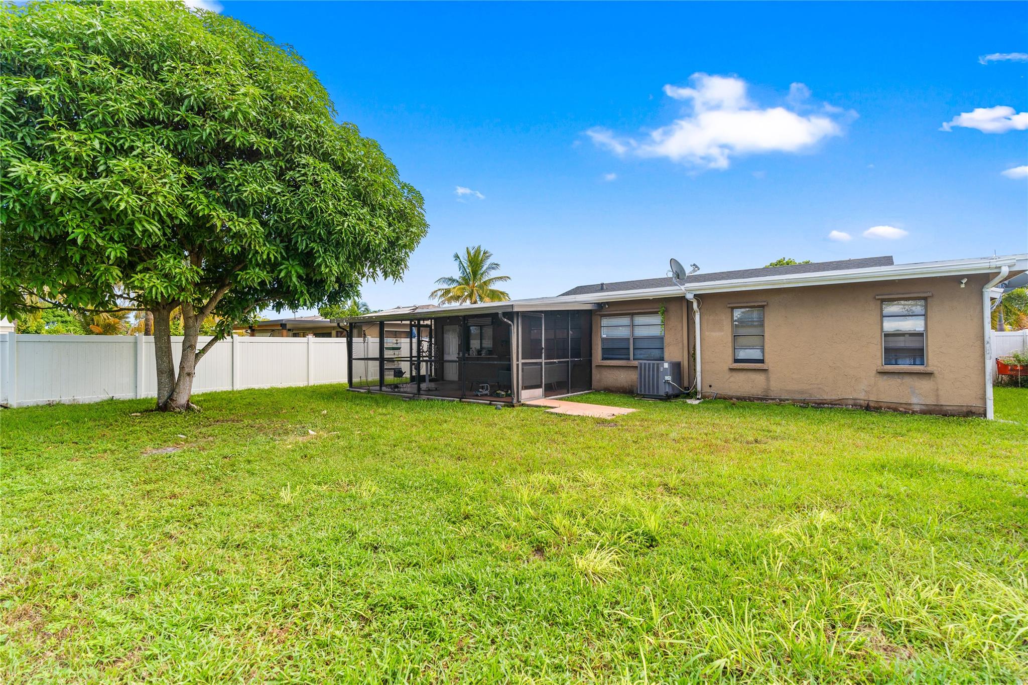 NORTHWOOD - Residential