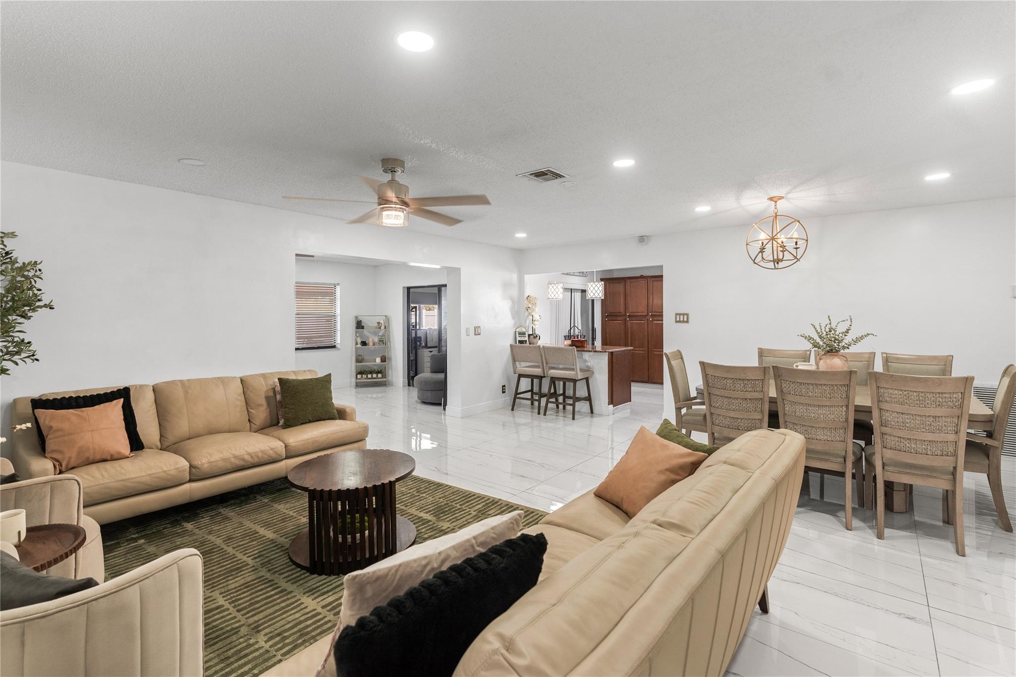 NORTHWOOD - Residential