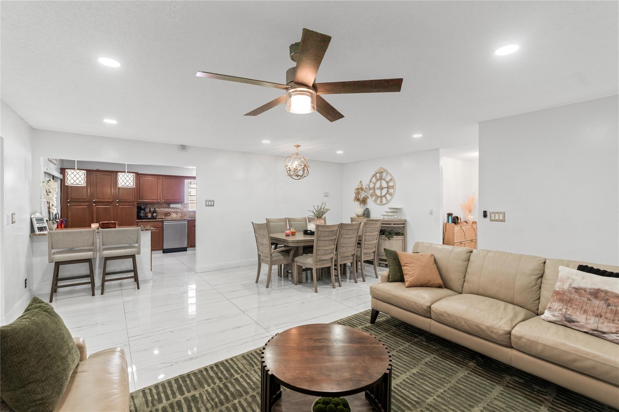 NORTHWOOD - Residential