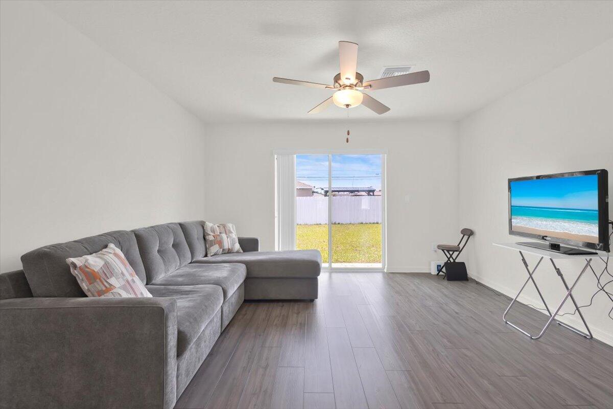 PORT ST LUCIE SECTION 16 - Residential