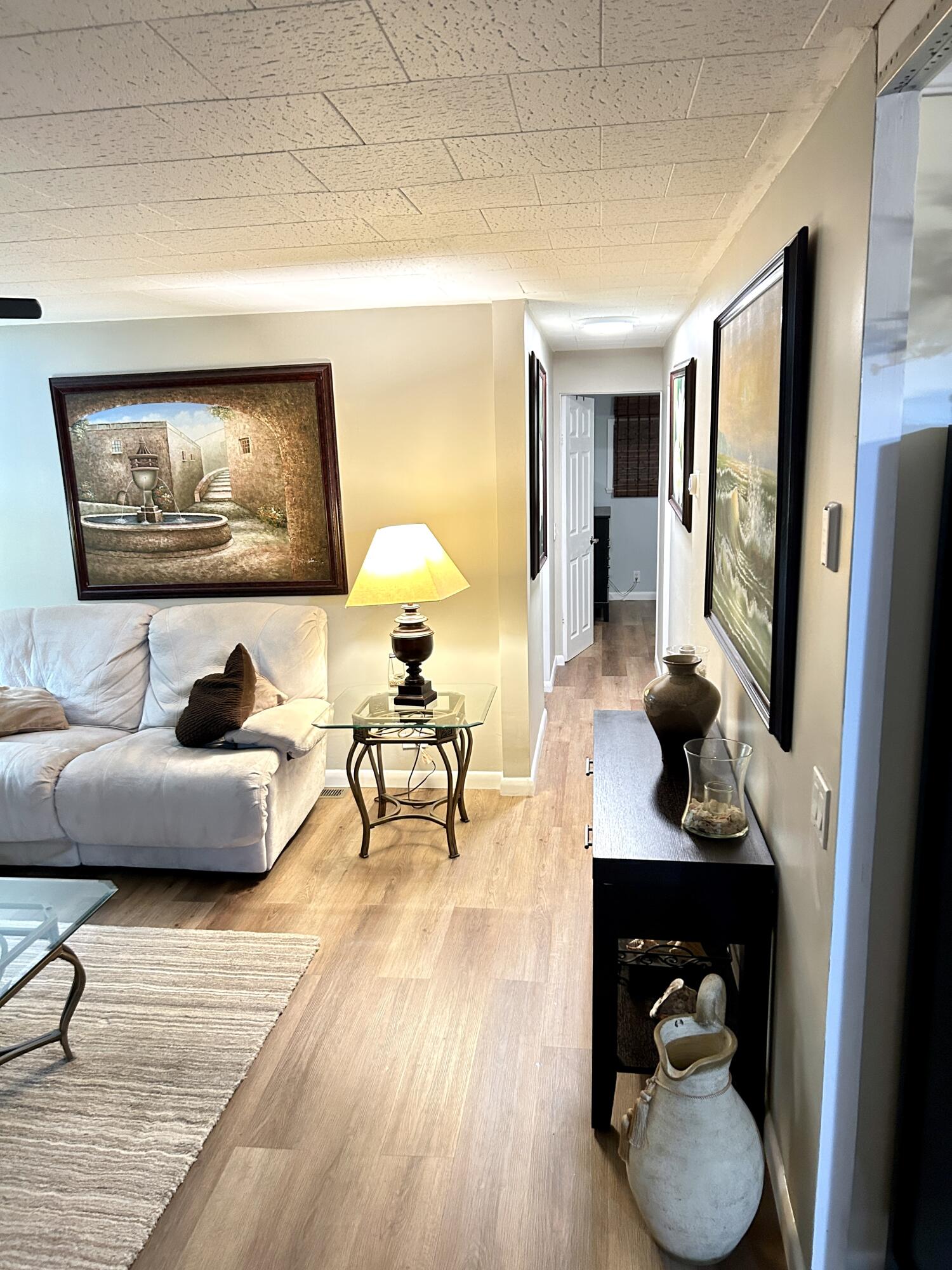 Title # 3657116 - 3657117 and IN # 41725 - 41725B - Residential