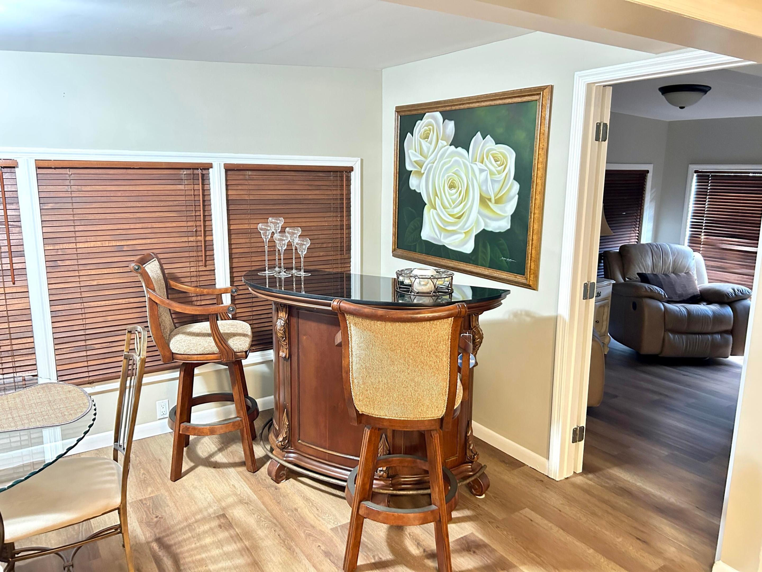 Title # 3657116 - 3657117 and IN # 41725 - 41725B - Residential