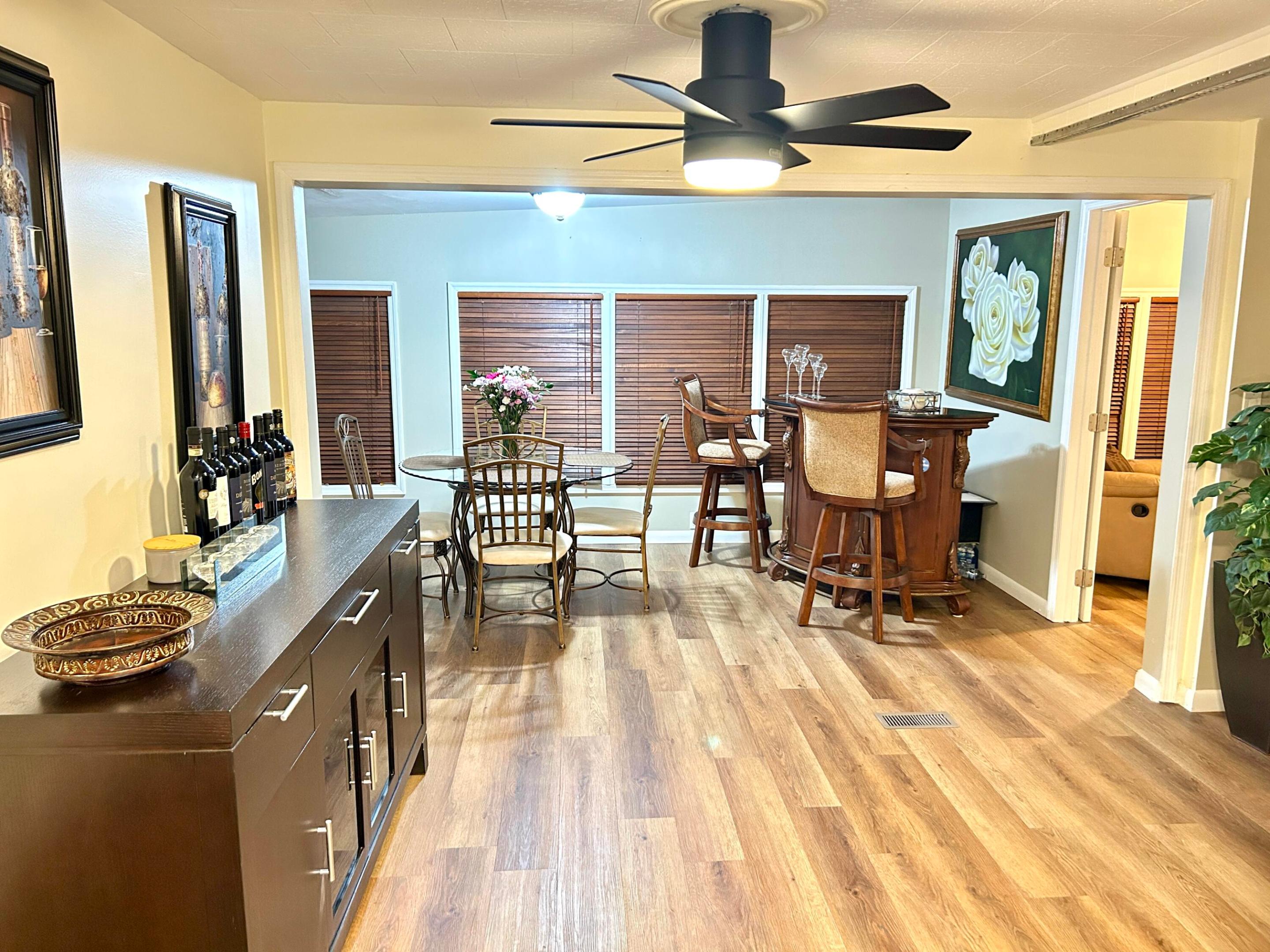 Title # 3657116 - 3657117 and IN # 41725 - 41725B - Residential