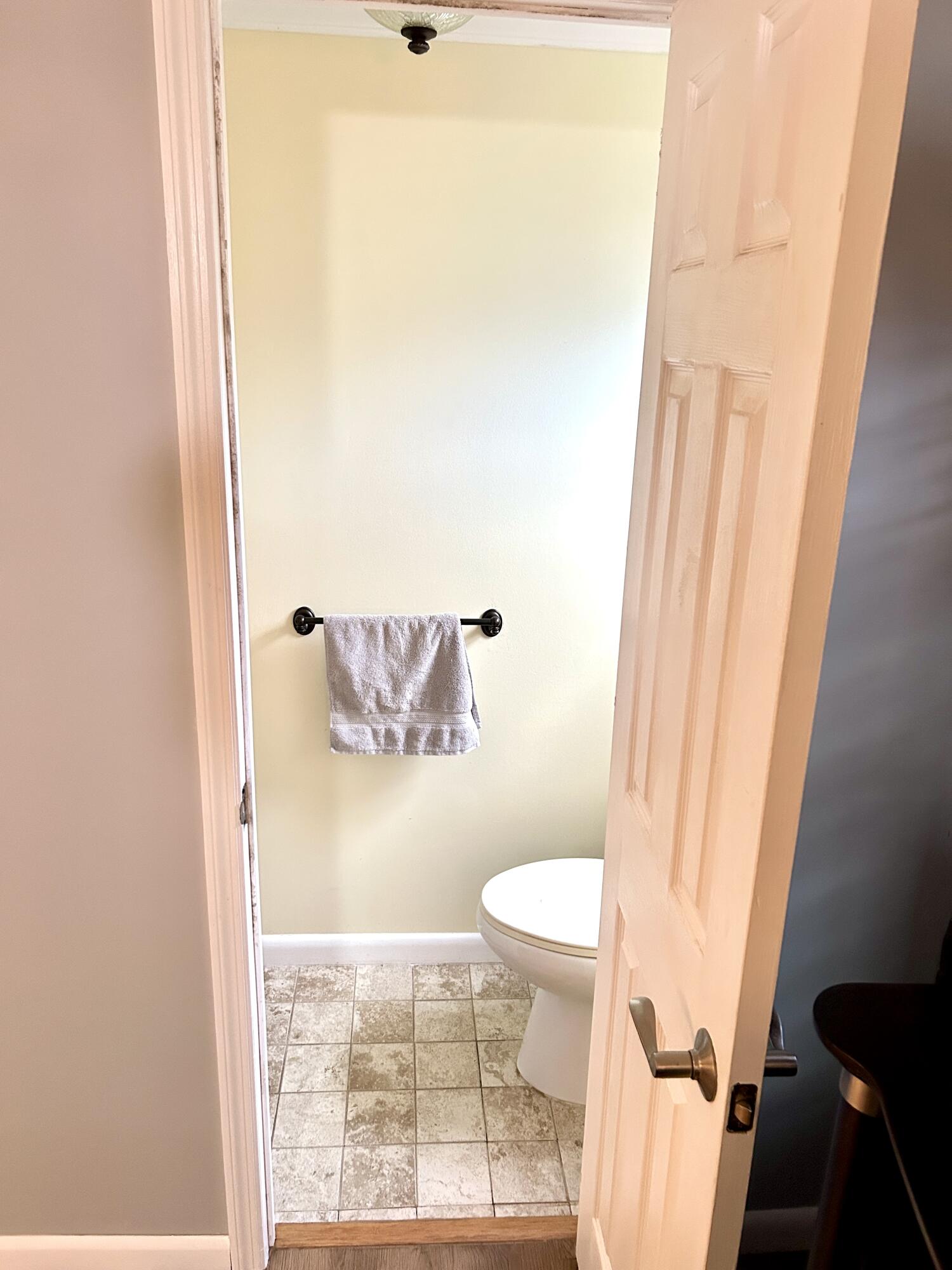 Title # 3657116 - 3657117 and IN # 41725 - 41725B - Residential