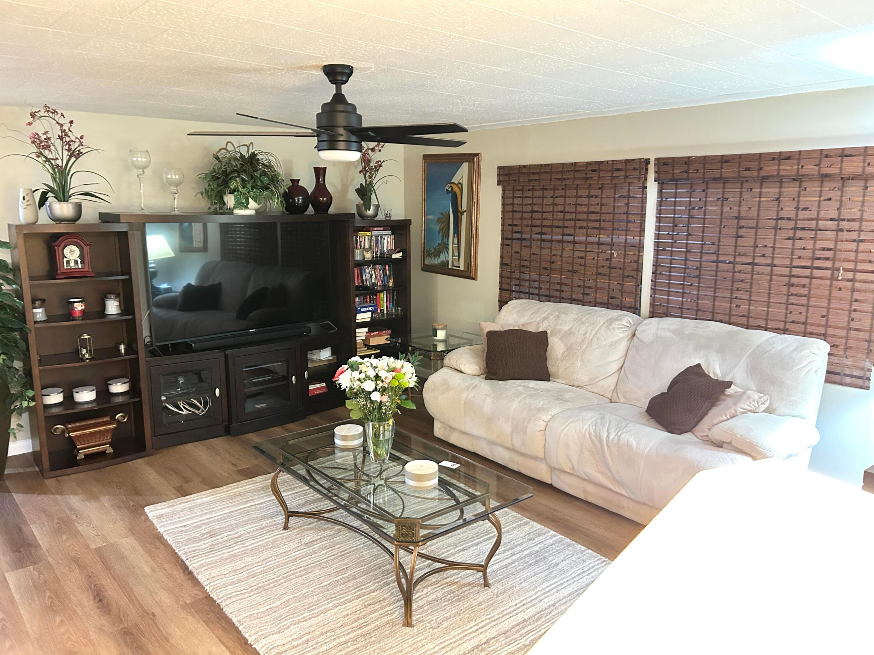 Title # 3657116 - 3657117 and IN # 41725 - 41725B - Residential