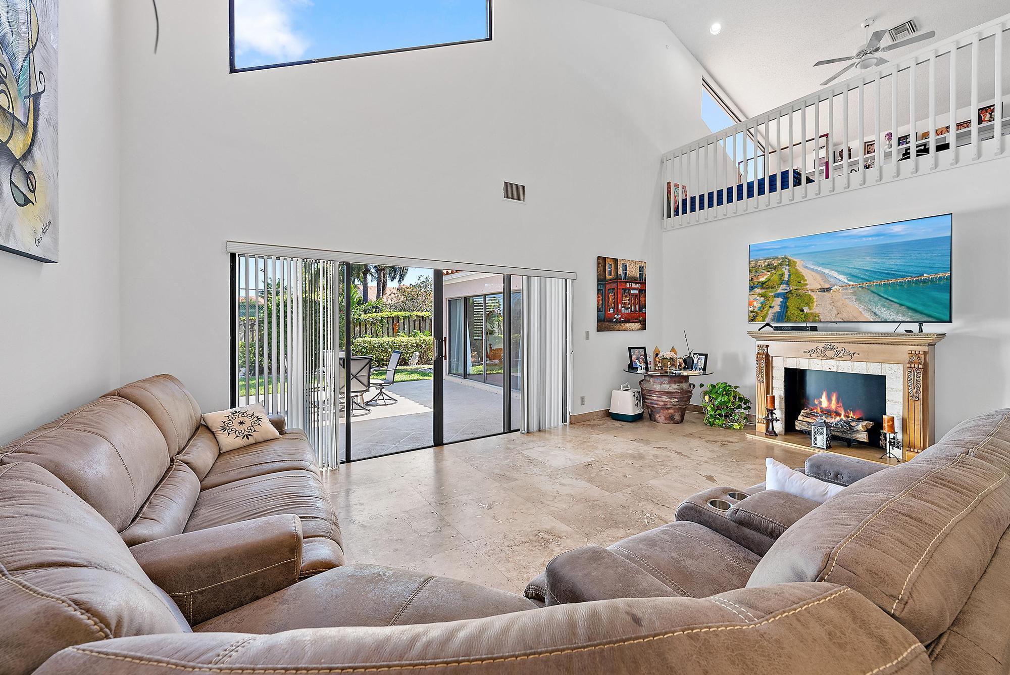 13210 Crisa Drive