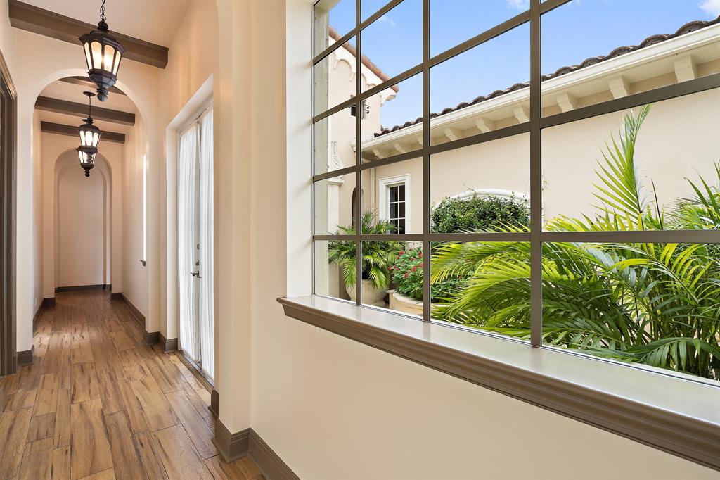 OLD PALM 2 - Residential