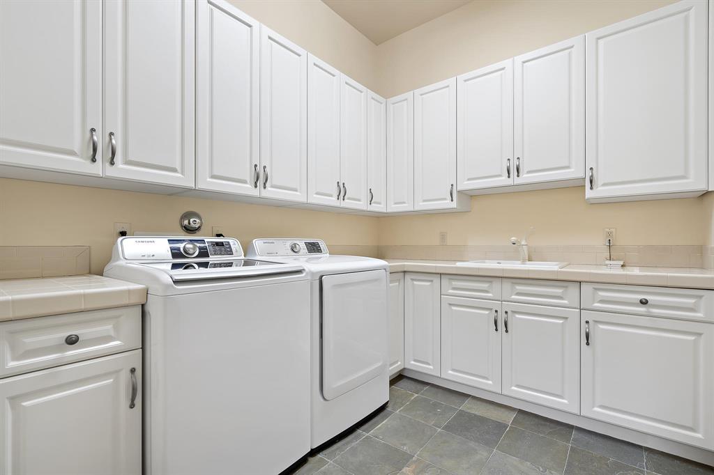 OLD PALM 2 - Residential