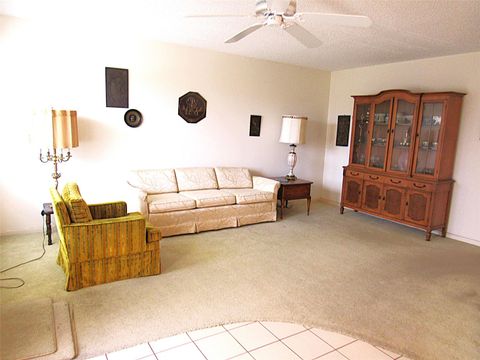 4002 Cambridge A 4002 Deerfield Beach FL 33442