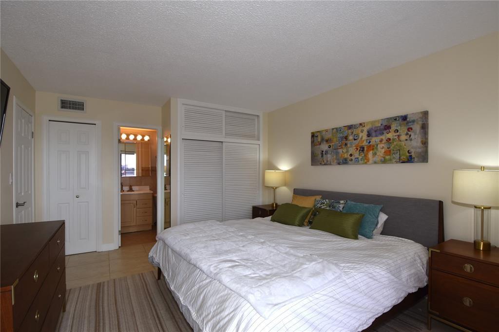 Park Layne Towers Condo - Residential Lease