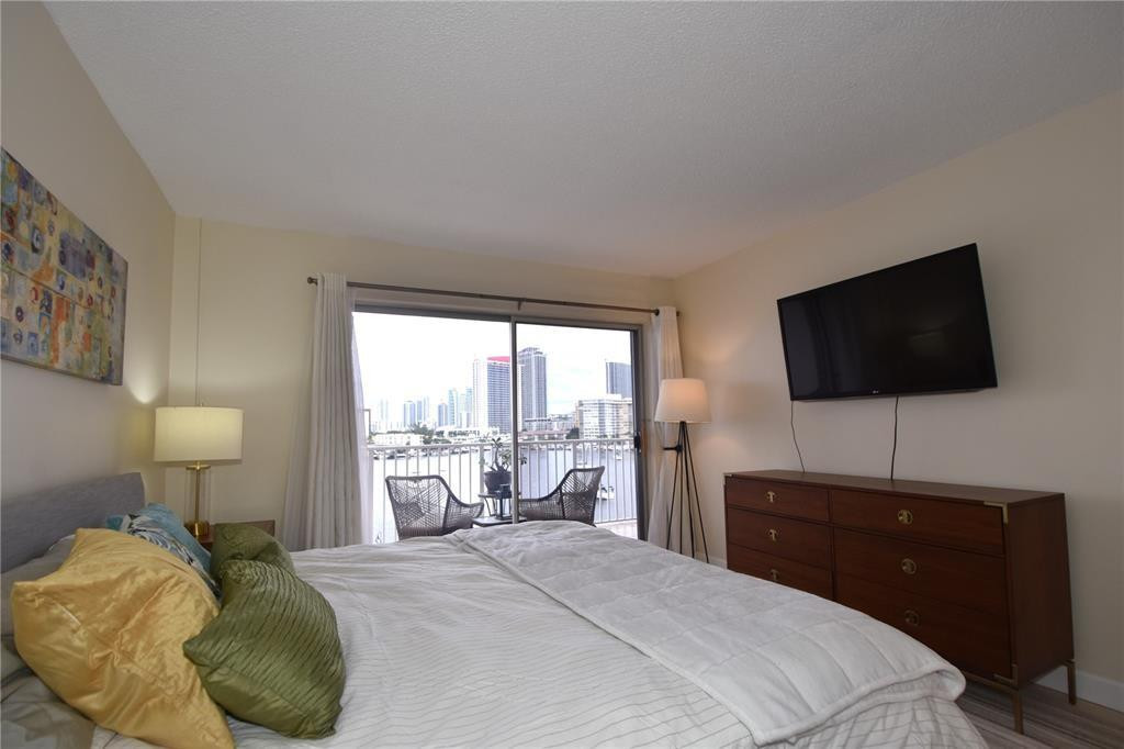 Park Layne Towers Condo - Residential Lease