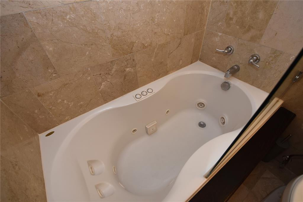 Park Layne Towers Condo - Residential Lease