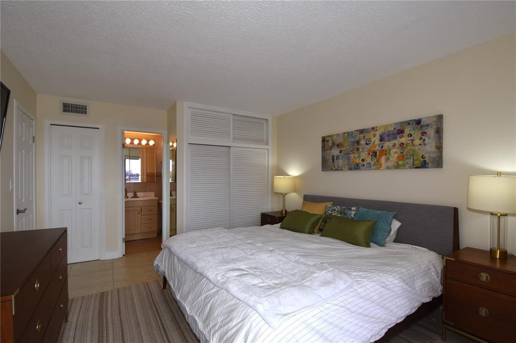 Park Layne Towers Condo - Residential Lease