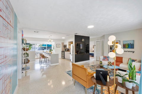 Photo of 3557 LLOYD Drive, Oakland Park, FL 33309 (MLS # B26071303)