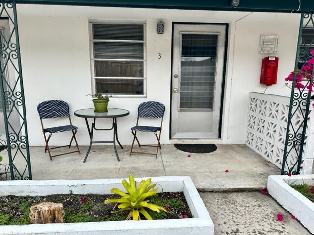 LAKE WORTH TOWN OF - Residential Lease