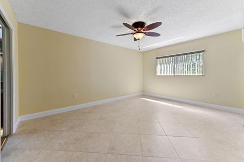 A home in Lake Worth