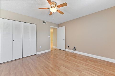A home in Lake Worth