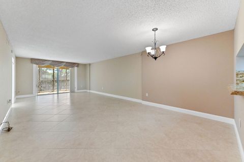 A home in Lake Worth
